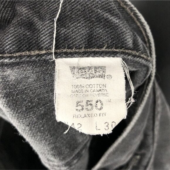 Vintage Levis Men's 550 Relaxed Fit Jeans W42 L30 Black Canada Red Tab Y2k 2001 - Picture 5 of 11